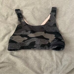 Old Navy Black and Gray Camouflage Sports Bra